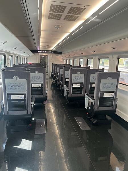 台東去嘉義:自強騰雲座艙商務艙開箱|台東嘉義宜蘭遊記