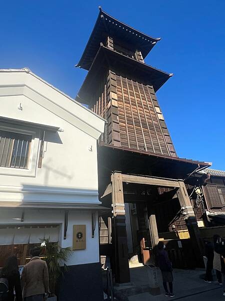 東京近郊小江戶川越一日遊:歷史老式建築物的川越藏造老街。老街