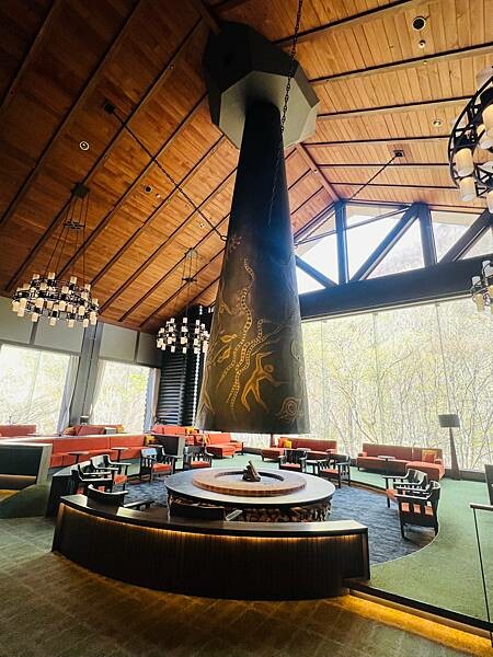 星野奧入瀨溫泉渡假飯店（附交通方式）。在自然生態的溪流邊渡過