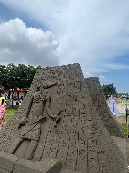 新北市八里一日遊：2023年八里神化沙雕藝術展。挖子尾自然保