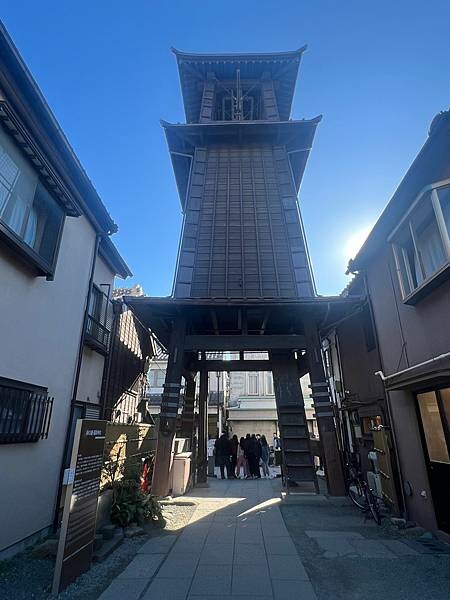 東京近郊小江戶川越一日遊:歷史老式建築物的川越藏造老街。老街
