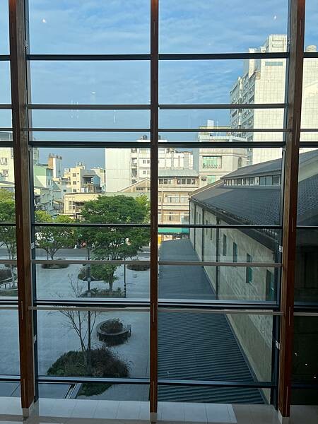 悠閒的嘉義市步行路線：嘉義市立美術館、昭和J11咖啡館｜台東