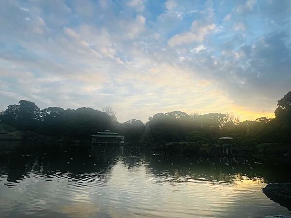 清澄白河半日遊:清澄庭園。日本第一間藍瓶咖啡