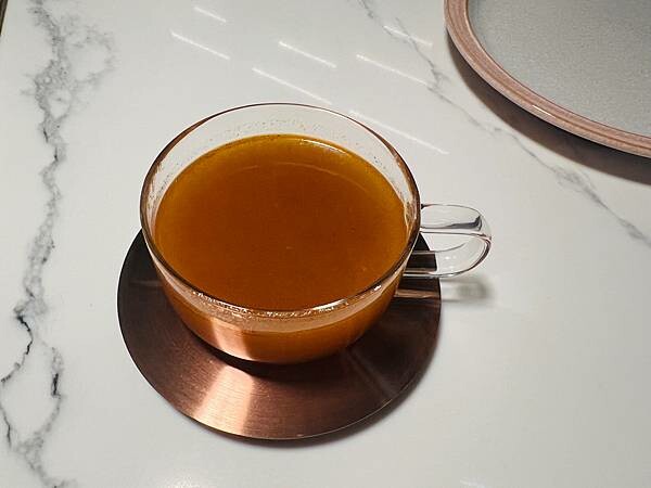 台北東區新開幕的創新印度料理餐廳介紹：夏花餐室Summer 