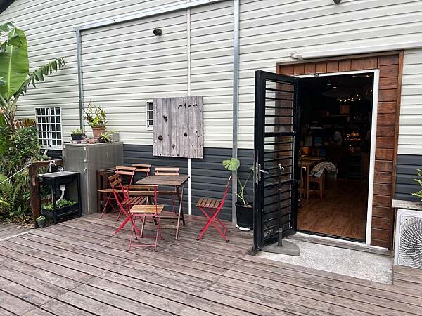 太麻里金崙一日遊:金崙小鎮慢走。LiKa咖啡廳早午餐、太麻里