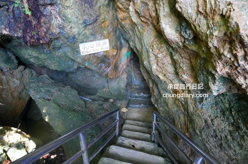 屏東x小琉球兩天一夜！入住緩慢大鵬灣民宿、山川琉璃吊橋、東港王船文化、美人洞、山豬溝、烏鬼洞｜雄獅國內旅遊行程 - 承錠旅行日記