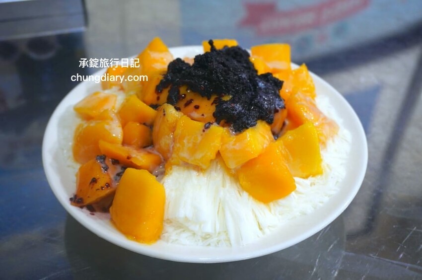 屏東x小琉球兩天一夜！入住緩慢大鵬灣民宿、山川琉璃吊橋、東港王船文化、美人洞、山豬溝、烏鬼洞｜雄獅國內旅遊行程 - 承錠旅行日記