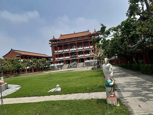 八卦山-大佛風景區-寺廟介紹