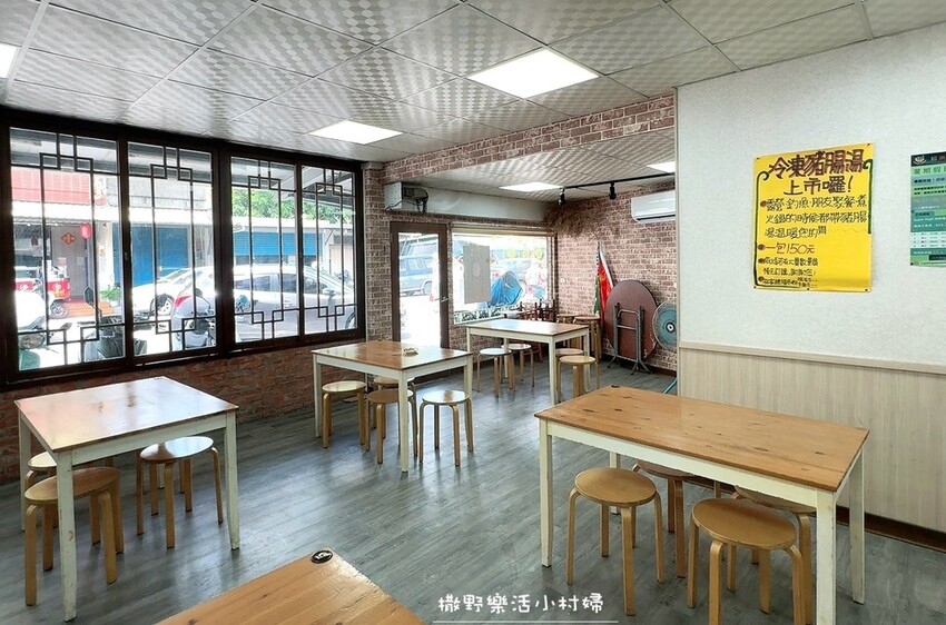 宜蘭最強豬腸冬粉【林家豬腸冬粉_礁溪店】大骨、薏仁及中藥材細