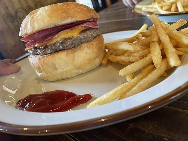 【旅遊】2024/09/02 我們在沖繩的日子 第二天