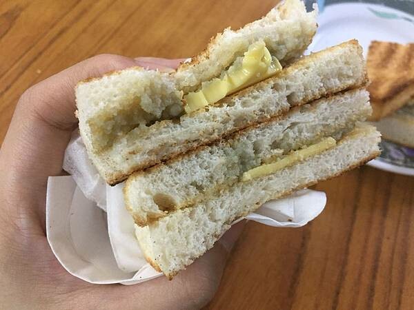 新加坡必吃 _ 咖椰吐司大攻略(亞坤、東亞餐室、吐司工坊、喜園)