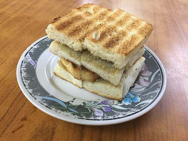 新加坡必吃 _ 咖椰吐司大攻略(亞坤、東亞餐室、吐司工坊、喜園)