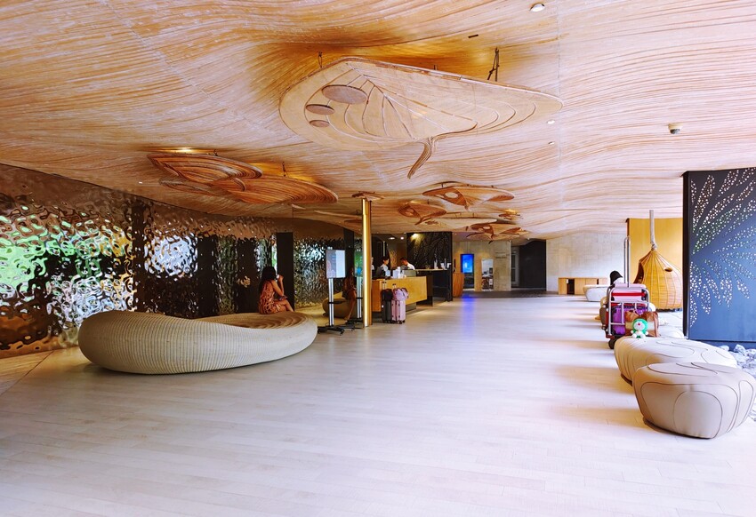 泰國芭達雅自由行  Veranda Resort Pattaya - MGallery、Somerset Pattaya 輕奢五星飯店賞日落、登上 Ocean Sky 看猛男舞團表演