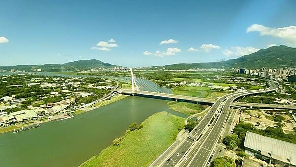 IMG_1535.jpg IMG_1535.jpg