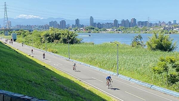 IMG_1498 (1).jpg IMG_1498 (1).jpg