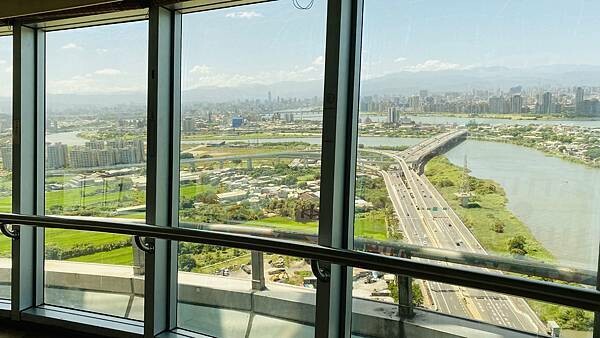 IMG_1570 (2).jpg IMG_1570 (2).jpg