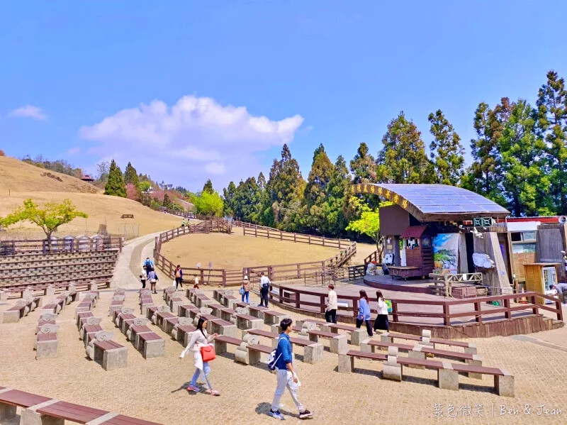南投縣仁愛鄉清境農場一日遊|二日遊》青青草原門票資訊、交通地圖、綿羊秀、馬術秀精采又好看
