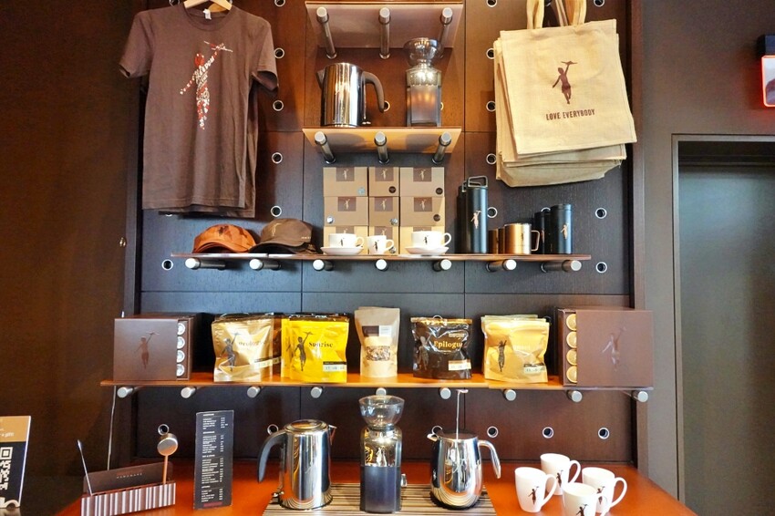 美國【西雅圖】Storyville Coffee Pike Place，喝咖啡送馬克杯，大樓裡的隱藏版咖啡廳