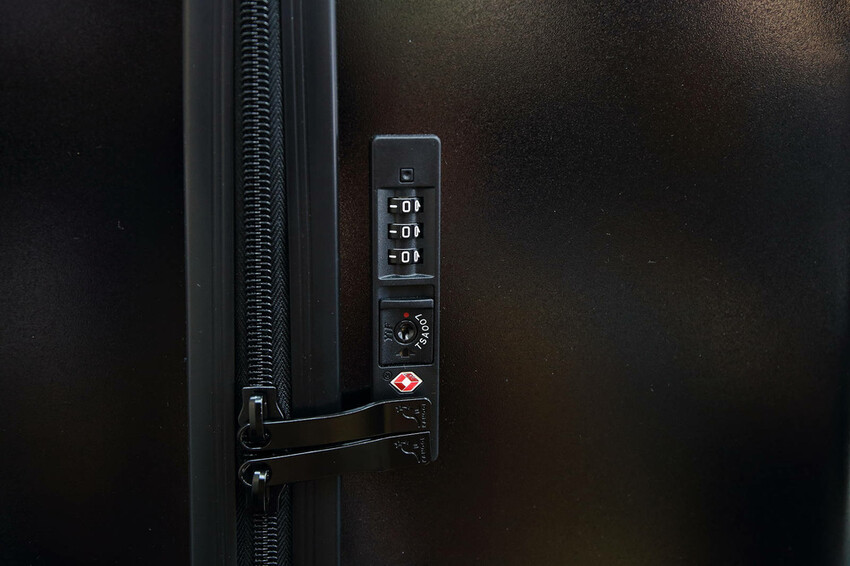 三重行李箱推薦，箱寓三重店新開幕！高顏質、超耐用行李箱品牌推