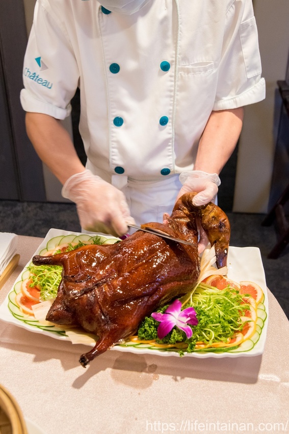 台南市南區台南一鴨六吃脆皮烤鴨在這裡,全新推出雙人、四人份福圓鴨套餐,招牌城旅軒中餐廳,搭配鴨肉的上海菜飯、紅袍孜然香酥等20種鴨料理~城旅軒中餐廳