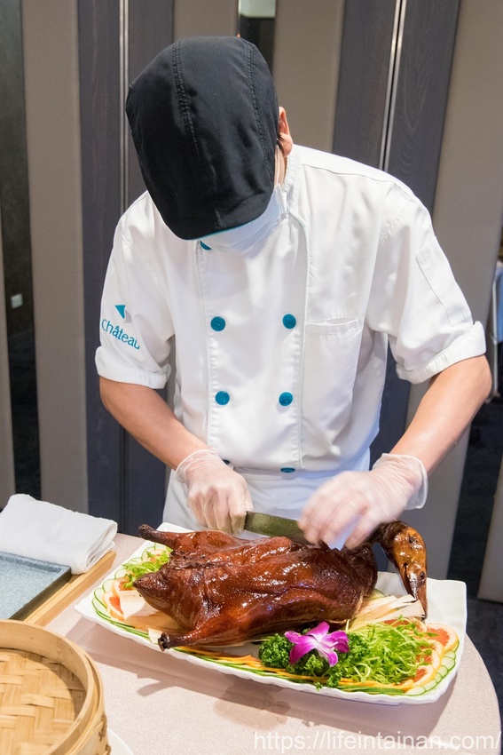 台南市南區台南一鴨六吃脆皮烤鴨在這裡,全新推出雙人、四人份福圓鴨套餐,招牌城旅軒中餐廳,搭配鴨肉的上海菜飯、紅袍孜然香酥等20種鴨料理~城旅軒中餐廳