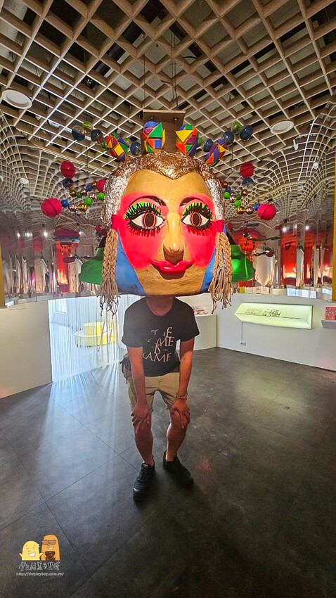 台北市松山區便宜有冷氣附停車場的親子景點 台北偶戲館，超好逛好玩有互動區，世界各國玩偶一次看完