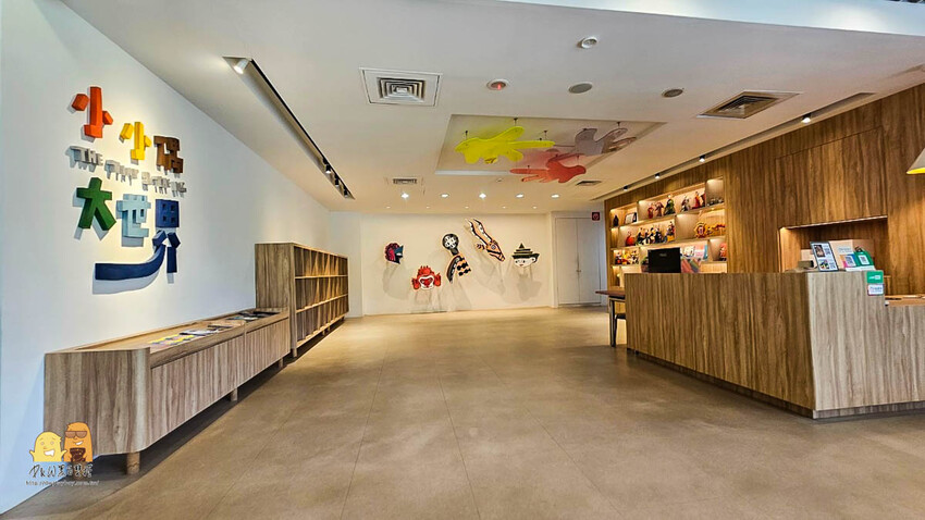 台北市松山區便宜有冷氣附停車場的親子景點 台北偶戲館，超好逛好玩有互動區，世界各國玩偶一次看完