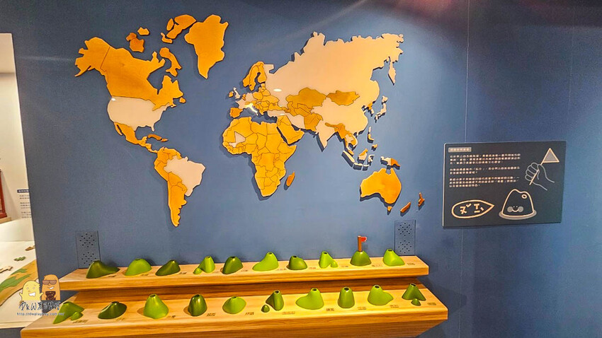 台北市松山區便宜有冷氣附停車場的親子景點 台北偶戲館，超好逛好玩有互動區，世界各國玩偶一次看完