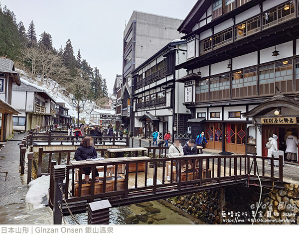 Ginzan Onsen 銀山溫泉-23.jpg