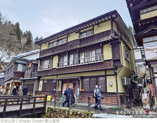 Ginzan Onsen 銀山溫泉-30.jpg