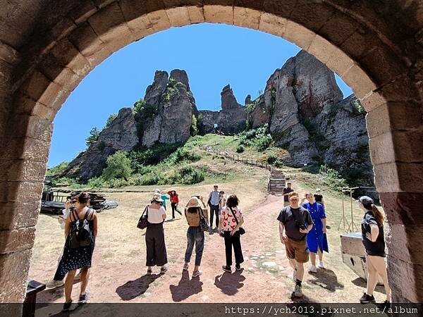 2024暑假參加晴天旅遊羅馬尼亞與保加利亞行程／吃好住好玩好