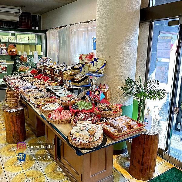 日本伊萬里燒饅頭本舖/エトワール ·ホリエ 本店｜九州旅遊景點推薦 @neru.foodie / 丸の良食