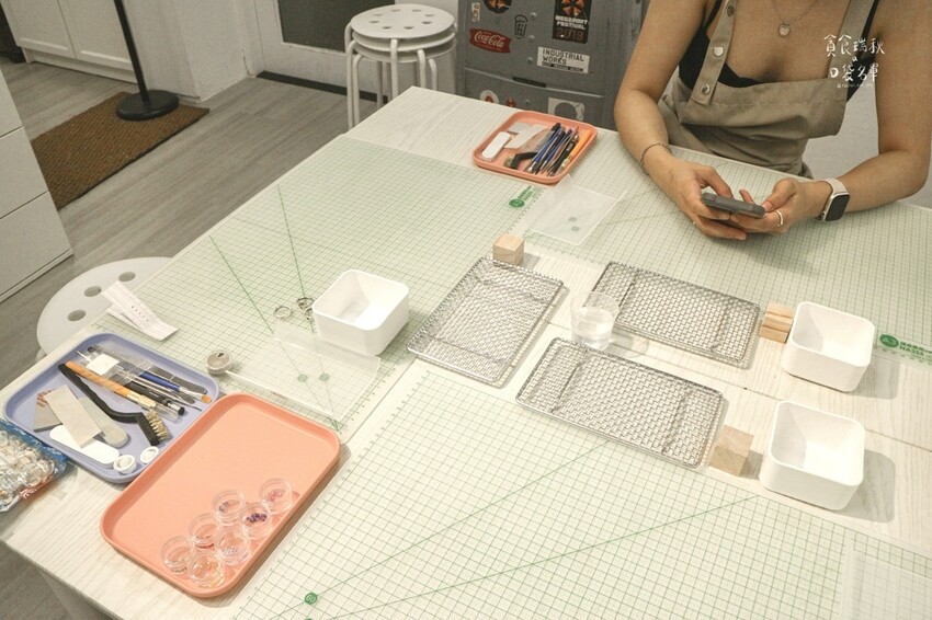 手作體驗｜時下最流行DIY手作寶石銀黏土戒指！自由捏塑獨一無