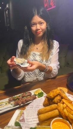 台北市大安區東區餐酒館【台北美食】東區的海底龍宮AQUA Lounge，大安區最浪漫的網紅餐廳！有菜單，東區特色調酒【聚餐推薦】捷運美食【板南線餐廳】