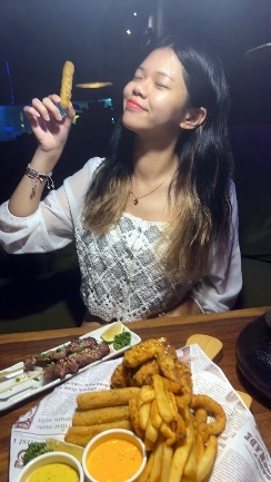 台北市大安區東區餐酒館【台北美食】東區的海底龍宮AQUA Lounge，大安區最浪漫的網紅餐廳！有菜單，東區特色調酒【聚餐推薦】捷運美食【板南線餐廳】