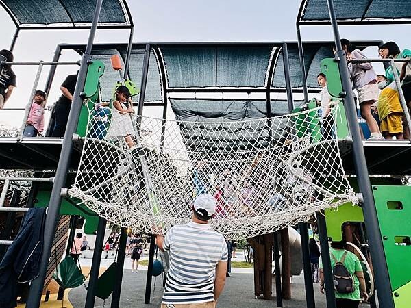 ★台中親子景點推薦★台中最新特色遊戲場『豬事圓滿公園』,全台
