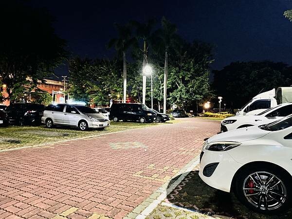 ★台中親子景點推薦★台中最新特色遊戲場『豬事圓滿公園』,全台