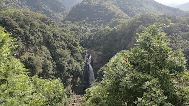 小烏來風景特定區 - 小烏來瀑布 小烏來風景特定區 - 小烏來瀑布