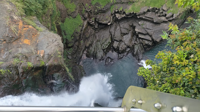 小烏來風景特定區 - 小烏來瀑布 小烏來風景特定區 - 小烏來瀑布