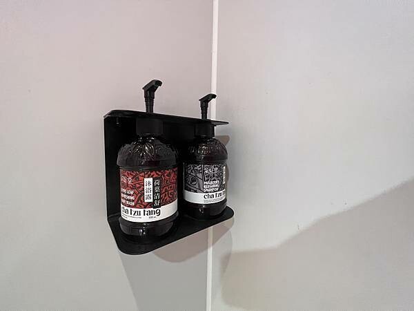 【親子露營推薦】 新竹 威尼斯溫泉露營地 免裝備露營車 乾淨