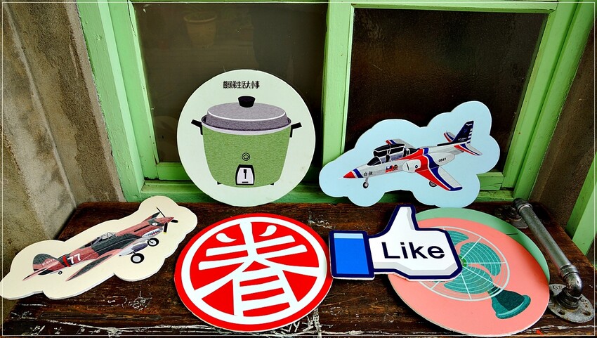 /tmp/phpC9mVHE /tmp/phpC9mVHE