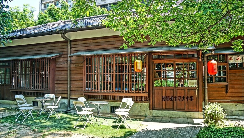 /tmp/phpAymEbb /tmp/phpAymEbb