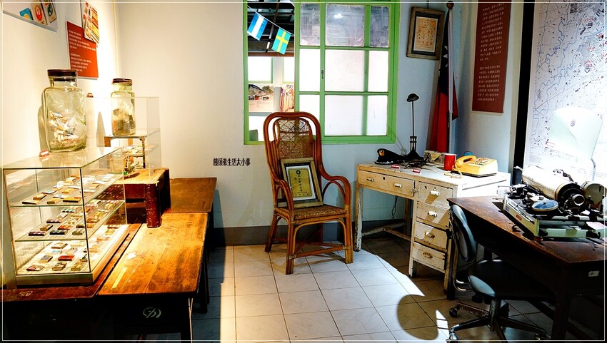 /tmp/phpaUqbf8 /tmp/phpaUqbf8