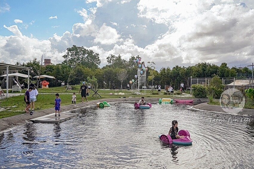 2024宜蘭親子必訪!星夢森林劇場-超萌握手水豚、造型雪花冰,拍貼、戲水獨木舟,親子共遊最棒選擇!DSC08408-2.jpg 2024宜蘭親子必訪!星夢森林劇場-超萌握手水豚、造型雪花冰,拍貼、戲水獨木舟,親子共遊最棒選擇!DSC08408-2.jpg