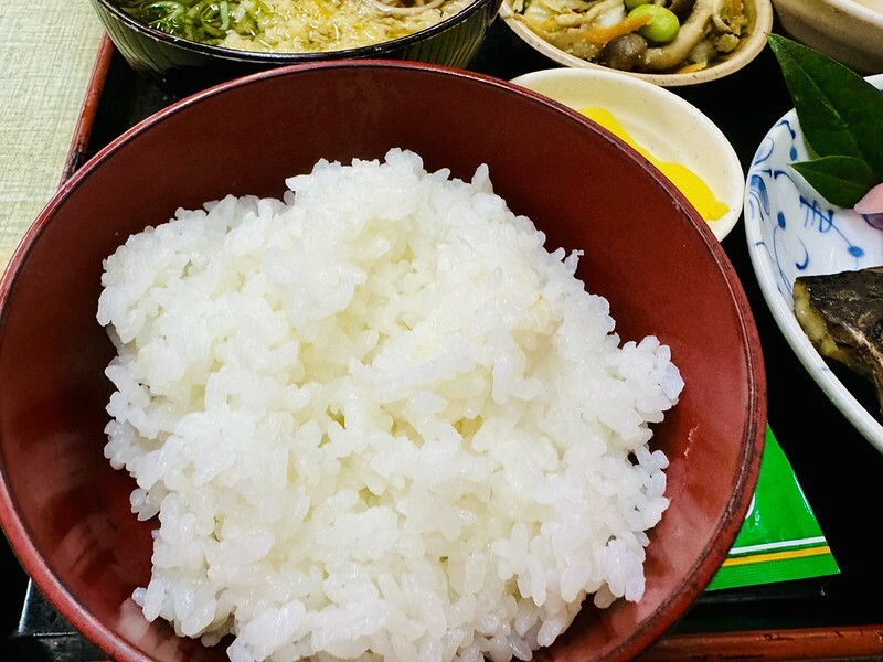 日本日本旅遊｜關西 ｜京都｜創業於明治11年的百年定食店「生そば 常盤」，我想這應該是我在日本吃過最便宜定食