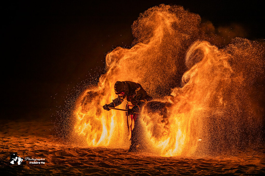 新北市金山區【新北活動】2024北海夜金閃閃-北海潮與火│金山中角灣衝浪基地沙灘區│交通‧公車‧台灣好行│如何拍火舞‧拍攝