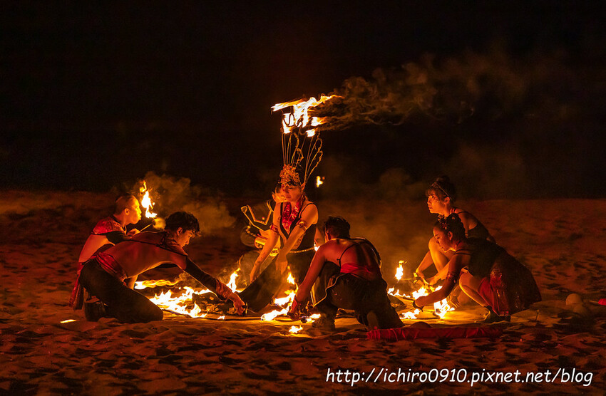 新北市金山區【新北活動】2024北海夜金閃閃-北海潮與火│金山中角灣衝浪基地沙灘區│交通‧公車‧台灣好行│如何拍火舞‧拍攝