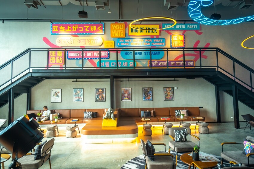 泰國【泰國曼谷住宿推薦】MOXY BANGKOK RATCHAPRASONG ～曼谷全新開幕的時尚飯店，近BTS Siam站去四面佛、水門