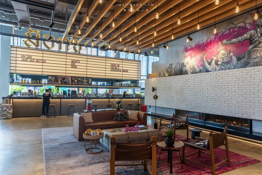 泰國【泰國曼谷住宿推薦】MOXY BANGKOK RATCHAPRASONG ～曼谷全新開幕的時尚飯店，近BTS Siam站去四面佛、水門