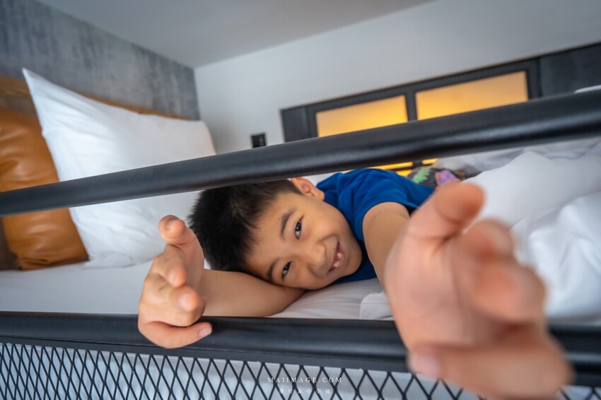 泰國【泰國曼谷住宿推薦】MOXY BANGKOK RATCHAPRASONG ～曼谷全新開幕的時尚飯店，近BTS Siam站去四面佛、水門